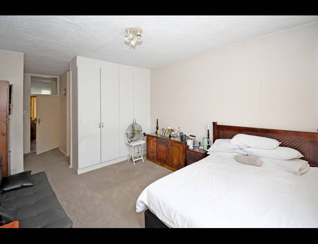 3 BEDROOM APARTMENT FOR SALE IN GRESSWOLD
